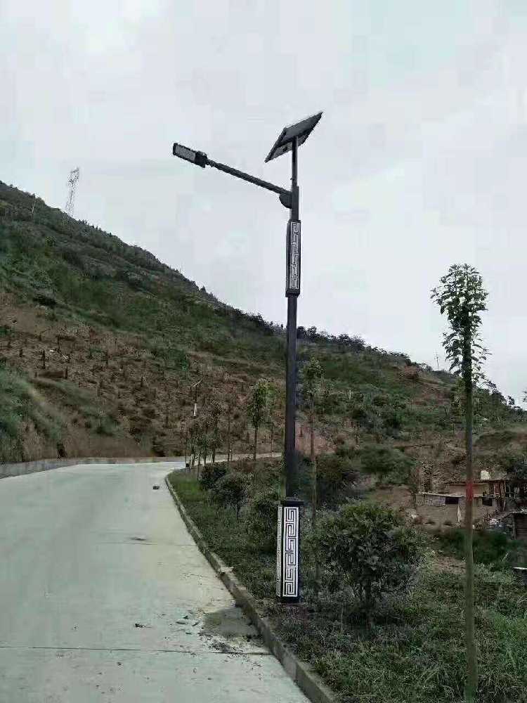 章丘区仿古太阳能路灯